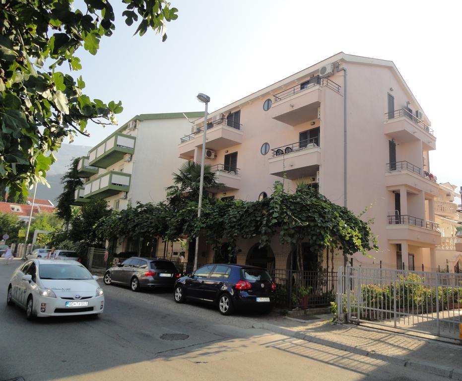 Apartments Mare بودفا المظهر الخارجي الصورة