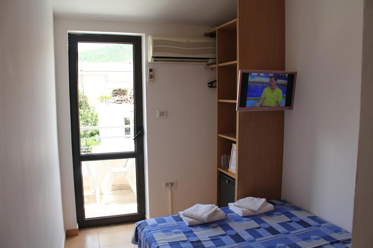 Apartments Mare بودفا الغرفة الصورة